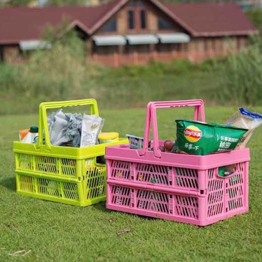 Folding storage basket