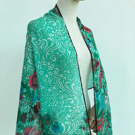 MAIDILANG 100% silk 6MM chiffon long silk scarf with pine green totem