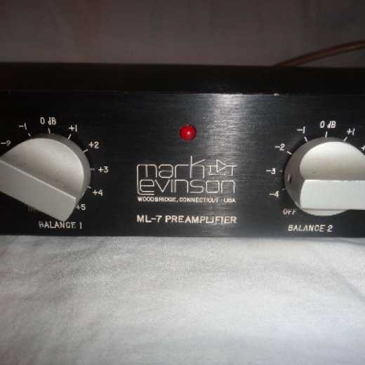 Mark Levinson ML-7 Amplifier