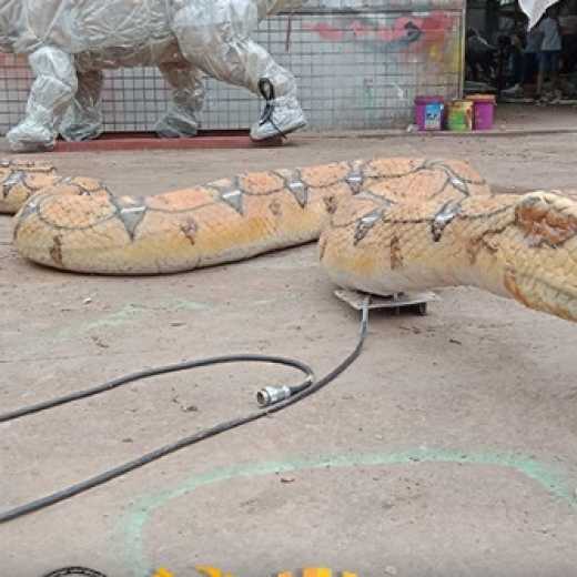 huge real like animatronic snake boa model