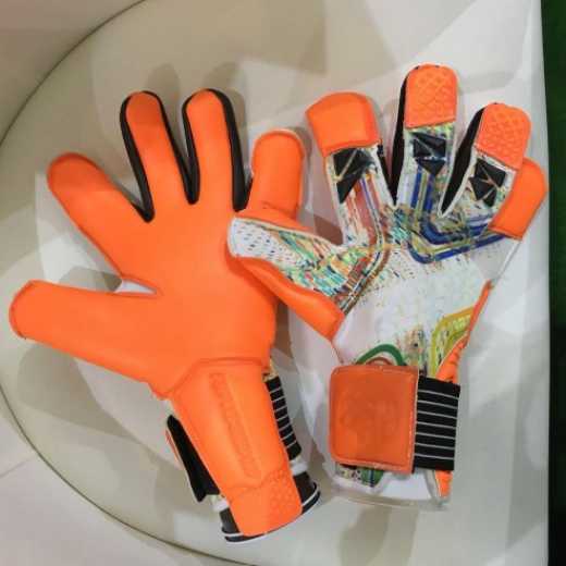 Goalkeeper Gloves