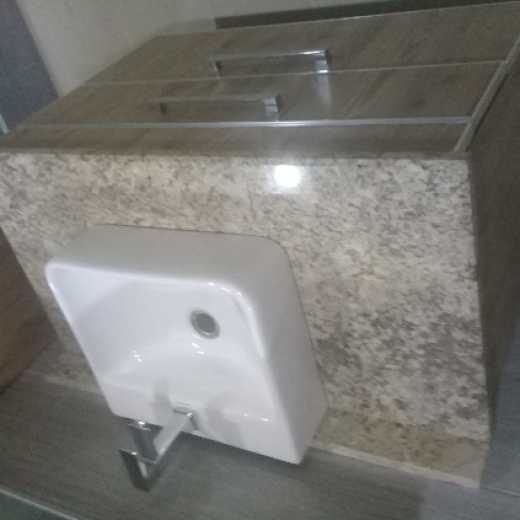 Granite/Marble Countertop