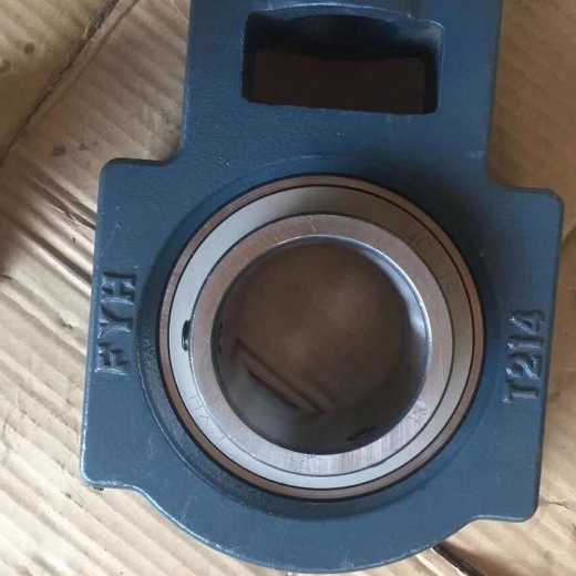 Large Rated Load Square Flange Pillow Block Bearing NAP201M High Efficiency