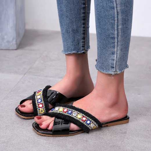 Cross nationality romantic slippers flat soft bottom drag out to wear cool slippers