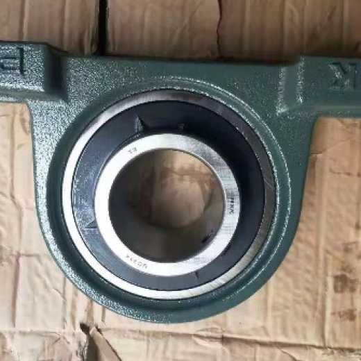  Steel Pillow Block Bearings UCT207 For Conveying Machinery Certified  ISO9001
