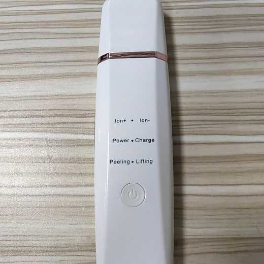 Red blue ray ultrasonic ion cleanser