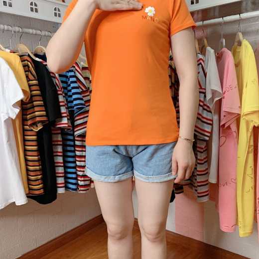 T-shirt with round collar made of cotton and spandex