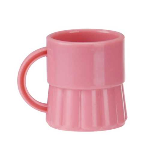 1 ounce food grade plastic mugs with handles in a white wine mug