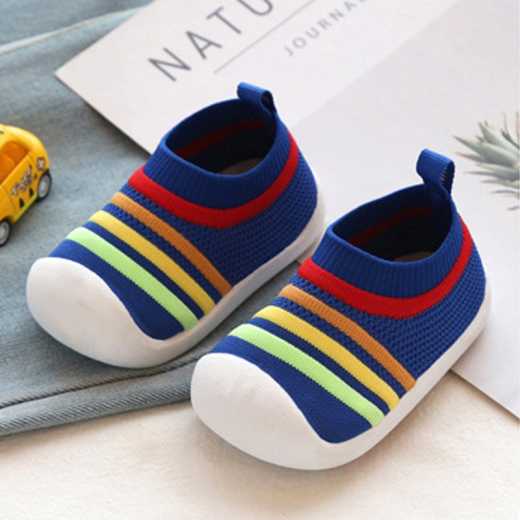 QUEQUN Walking shoes For men and women Breathable flying knit Spring and Autumn 2020 New soft soles non-slip baby shoes for boys and girls aged 1-3 years