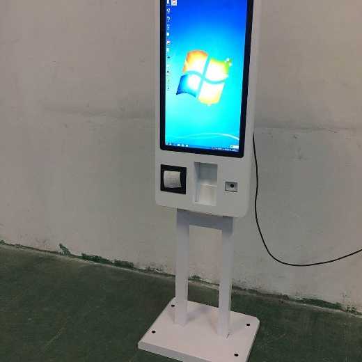 32 inches self service ordering payment kiosk