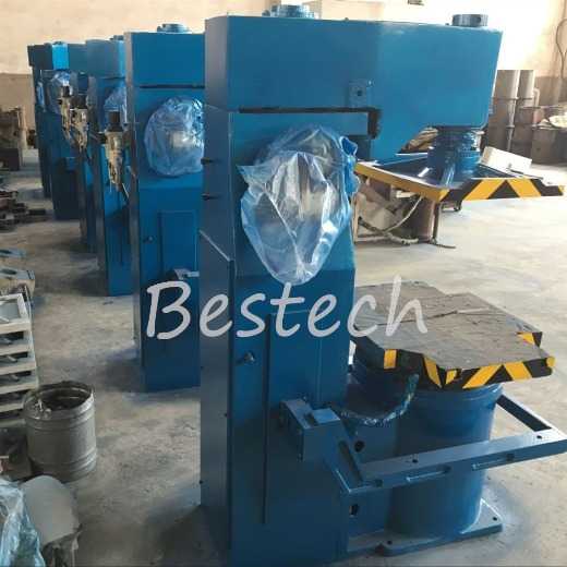 Clay Sand Molding Machine for Cookwear Production